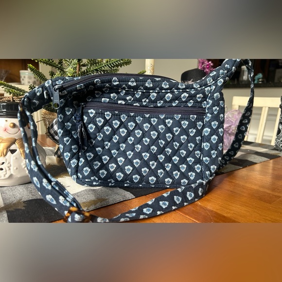 Vera Bradley Nantucket Navy Crossbody Bag - Picture 2 of 3